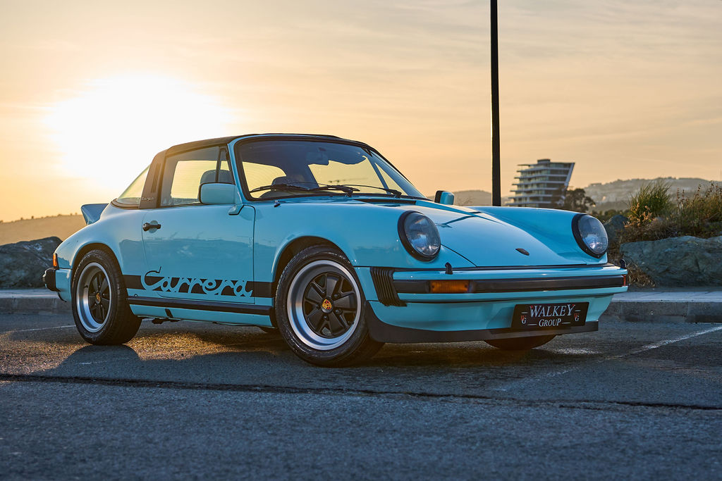 Porsche 911 Carrera